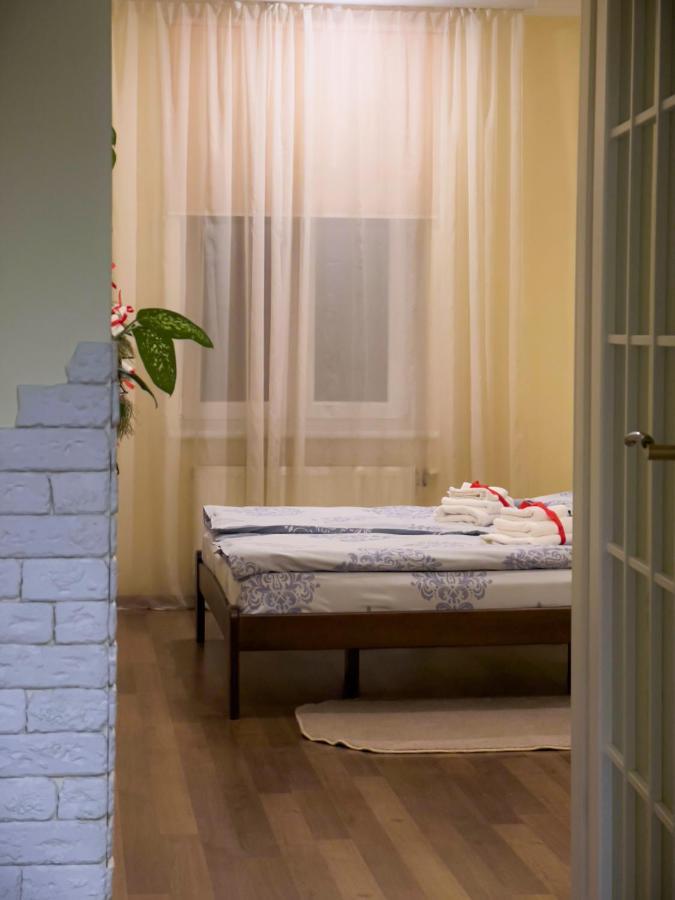 Homey Apartment On Vicheva Str. Lviv Ngoại thất bức ảnh